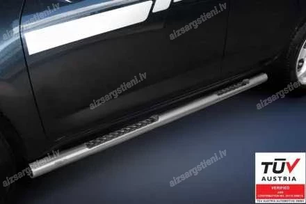 STEELER ROUND SIDE BARS WITH INTEGRATED FOOTSTEPS
