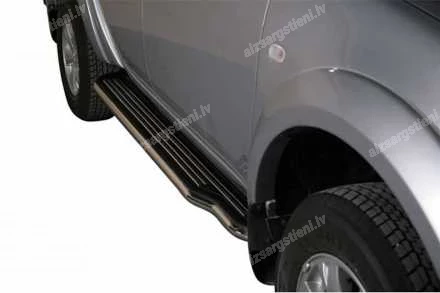 MISUTONIDA SĀNU SLIEKŠŅI AR PLATFORMU MITSUBISHI L200