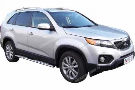 MISUTONIDA OVAL SIDE BARS WITH INTEGRATED PLASTIC FOOTSTEPS KIA Sorento