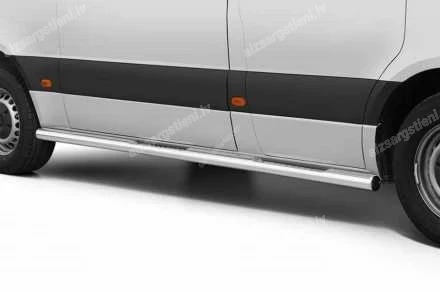 STEELER ROUND SIDE BARS WITH INTEGRATED FOOTSTEPS (L2 WHEELBASE, RWD)