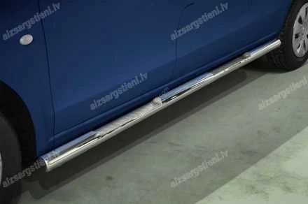 STEELER ROUND SIDE BARS WITH INTEGRATED FOOTSTEPS