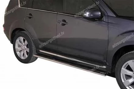 MISUTONIDA OVĀLI SĀNU SLIEKŠŅI AR PLASTIKĀTA KĀPŠĻIEM