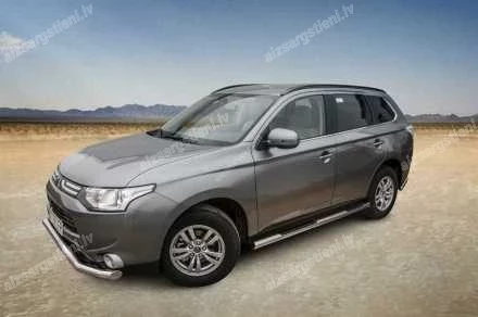 STEELER ROUND SIDE BARS WITH INTEGRATED FOOTSTEPS MITSUBISHI Outlander
