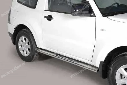 MISUTONIDA OVĀLI SĀNU SLIEKŠŅI AR INTEGRĒTIEM PLASTIKĀTA KĀPŠĻIEM MITSUBISHI Pajero