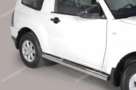 MISUTONIDA APAĻI SĀNU SLIEKŠŅI AR PLASTIKĀTA KĀPŠĻIEM MITSUBISHI Pajero