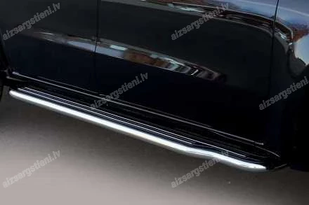 MISUTONIDA SĀNU SLIEKŠŅI AR PLATFORMU MITSUBISHI Pajero