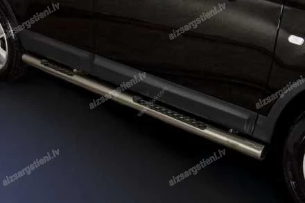 STEELER ROUND SIDE BARS WITH INTEGRATED FOOTSTEPS