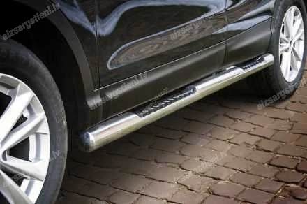 STEELER ROUND SIDE BARS WITH INTEGRATED FOOTSTEPS