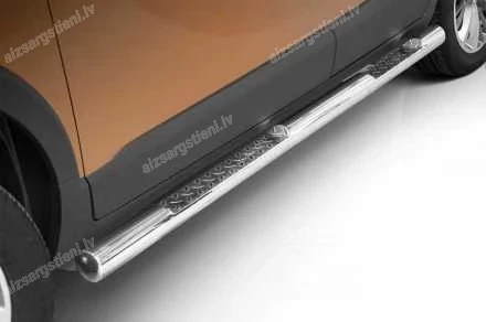 STEELER ROUND SIDE BARS WITH INTEGRATED FOOTSTEPS