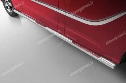 STEELER ROUND SIDE BARS WITH INTEGRATED FOOTSTEPS