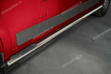STEELER ROUND SIDE BARS WITH PLASTIC FOOTSTEPS