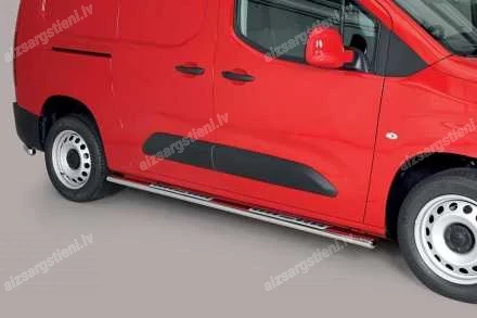 MISUTONIDA OVAL SIDE BARS WITH INTEGRATED PLASTIC FOOTSTEPS
