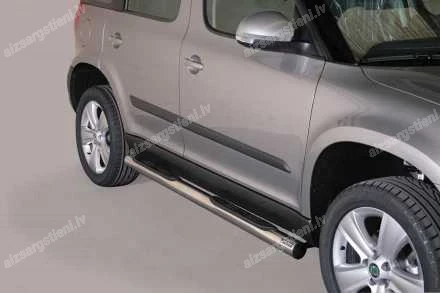 MISUTONIDA ROUND SIDE BARS WITH PLASTIC FOOTSTEPS