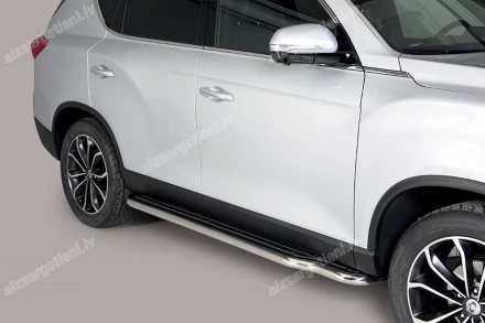 MISUTONIDA SIDE BARS WITH THE PLATFORM SSANGYONG/KGM Rexton