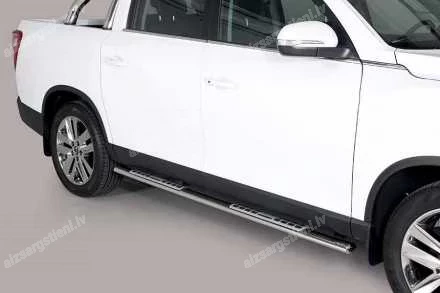 MISUTONIDA OVAL SIDE BARS WITH INTEGRATED PLASTIC FOOTSTEPS
