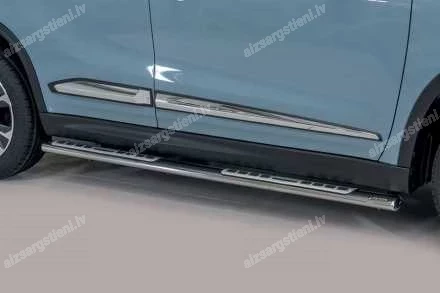 MISUTONIDA OVĀLI SĀNU SLIEKŠŅI AR INTEGRĒTIEM PLASTIKĀTA KĀPŠĻIEM