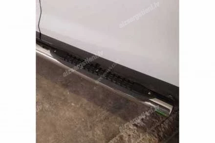 STEELER ROUND SIDE BARS WITH PLASTIC FOOTSTEPS