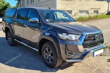 METEC PRIEKŠĒJAIS ZEMAIS AIZSARGSTIENIS AR AIZSARGPLĀKSNI TOYOTA Hilux