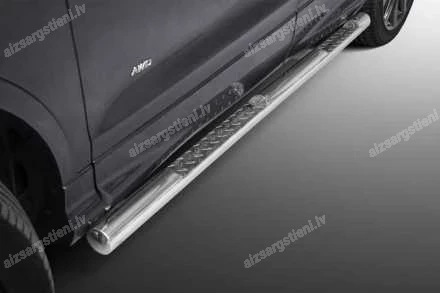 STEELER ROUND SIDE BARS WITH INTEGRATED FOOTSTEPS