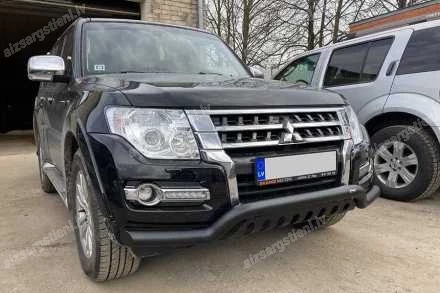 STEELER LOW BAR WITH AXLE-PLATE