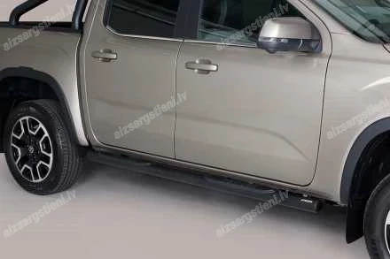 MISUTONIDA ROUND SIDE BARS WITH PLASTIC FOOTSTEPS