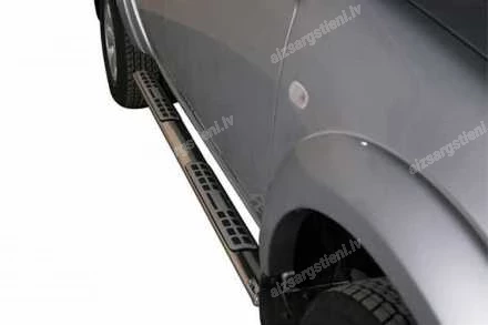 MISUTONIDA OVAL SIDE BARS WITH INTEGRATED PLASTIC FOOTSTEPS