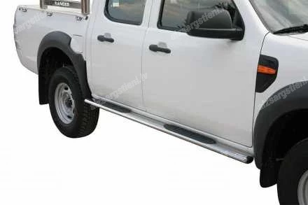 MISUTONIDA OVAL SIDE BARS WITH PLASTIC FOOTSTEPS FORD Ranger