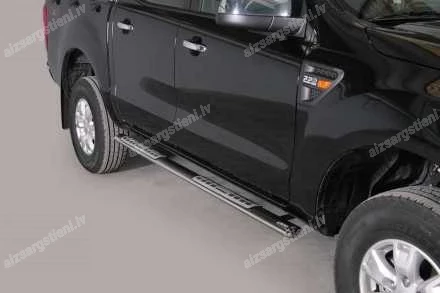 MISUTONIDA OVAL SIDE BARS WITH INTEGRATED PLASTIC FOOTSTEPS