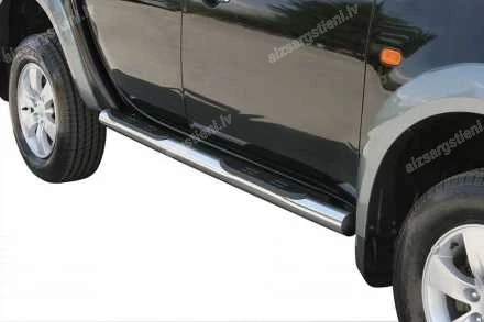 MISUTONIDA APAĻI SĀNU SLIEKŠŅI AR PLASTIKĀTA KĀPŠĻIEM MITSUBISHI L200